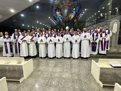Santa Missa e Ministérios de Acolitato e Leitorado