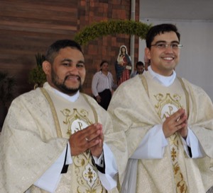 Missa de Ordenação Sacerdotal na Diocese de Luziânia